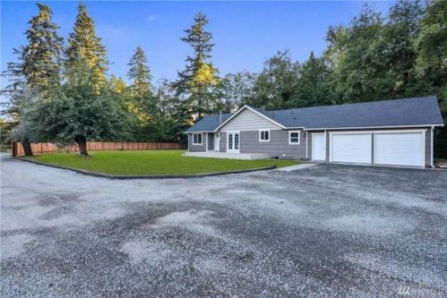9117 152nd St, Puyallup, WA 98375-6923