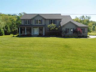 21005 277th Ave, Le Claire, IA 52753-9254