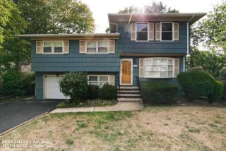 397 Foxwood Rd, Union Center, NJ 07083-7969