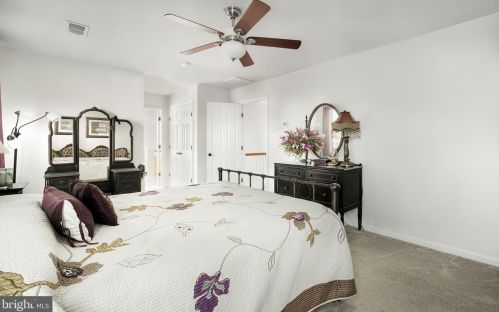 144 Colonial Dr, Charles Town WV  25414-4497 exterior