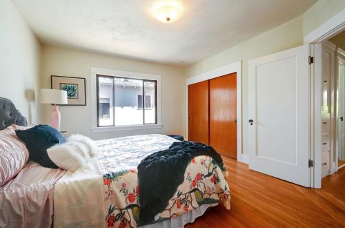 617 Walnut Ave, South San Francisco CA  94080-2721 exterior