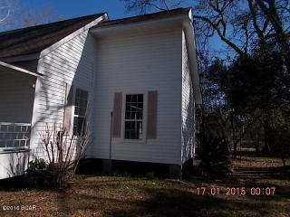 3019 Main St, Vernon, FL 32462-2220