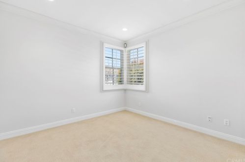 91 Old Course Dr, Newport Beach CA  92660-4268 exterior