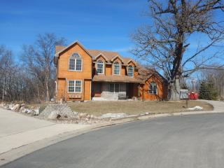 555 Oakland Path, Medford, MN 55049-8137