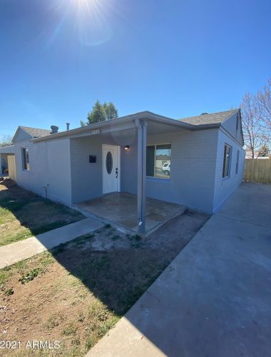 7210 25th Dr, Phoenix, AZ 85051-6704