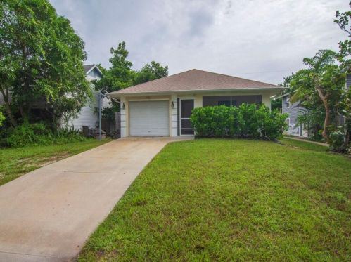 1636 4 Ave, Vero Beach FL 32962-6619 exterior