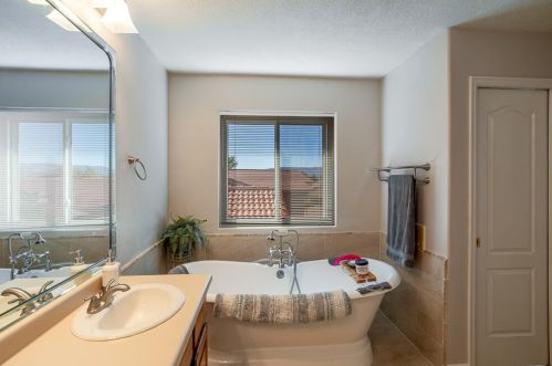 1476 Geronimo Rd, Saint George UT  84790 exterior