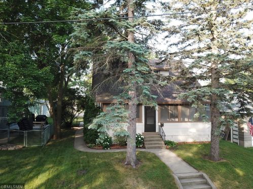 117 5th Ave, Sauk Rapids, MN 56379-1828