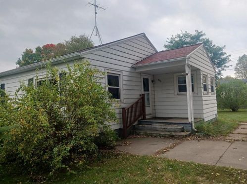 812 Buckman St, Augusta, WI 54722-9121