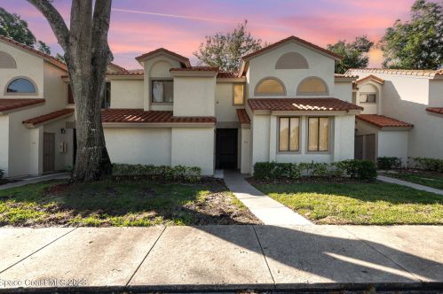 983 Country Club Dr, Titusville, FL 32780-4986