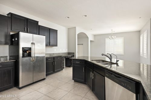 1170 Taylor Trl, San Tan Valley AZ  85143-5321 exterior