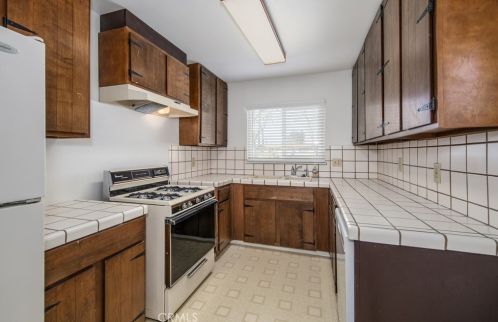 4875 Acacia Ave, San Bernardino CA  92407-3105 exterior