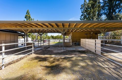 11389 Orange Park Blvd, Orange CA  92869-2118 exterior