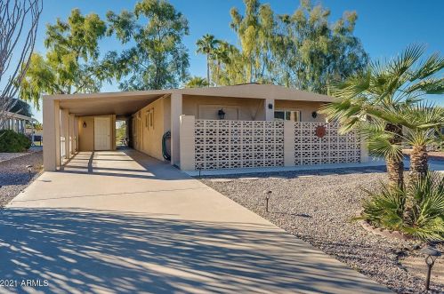 8934 Country Club Dr, Chandler, AZ 85248-6417