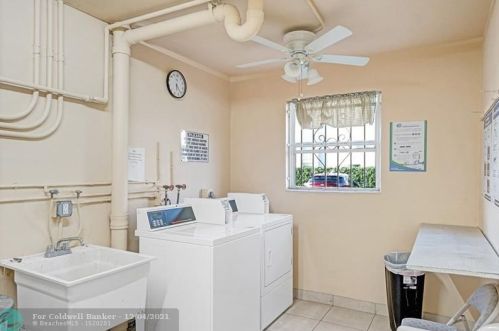 505 Dania Beach Blvd, Dania Beach FL  33004-3223 exterior