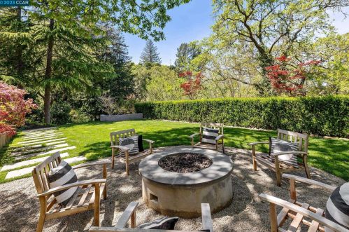 8 Fern Way, Orinda CA  94563-3810 exterior