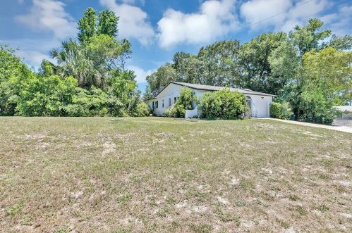 1705 Apache Cir, Deltona, FL 32725-4574