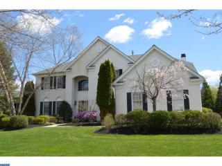 4715 Redeux Ct, Gardenville, PA