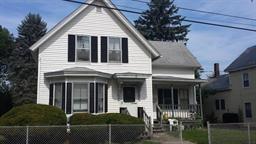 19 Williams St, Ware, MA 01082-1611