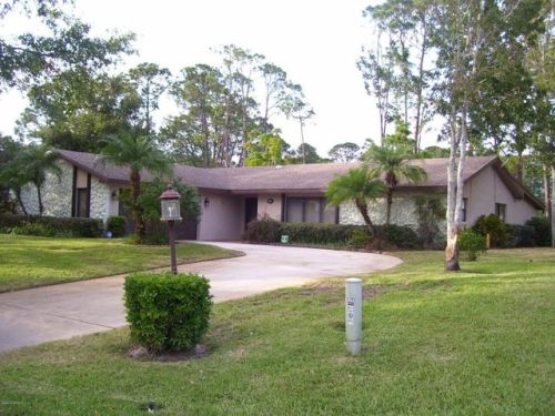 4766 Longbow Dr, Titusville, FL 32796-1403