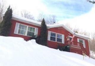70 Wolf Rd, Chester, VT 05143-9836