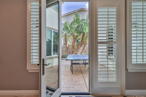 4110 Eagle Flight Dr, Simi Valley CA 93065-0225 exterior