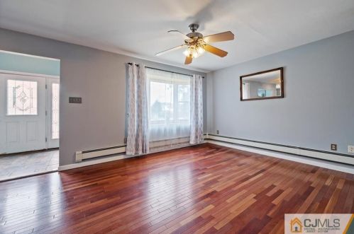 315 Morgan Ave, Old Bridge NJ  08857-1126 exterior