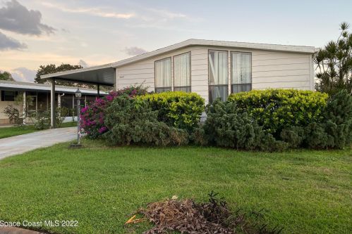 602 Hyacinth Cir, Sebastian, FL 32976-7667