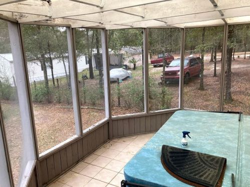 49 Kings Lake Blvd, Defuniak Springs FL  32433-7099 exterior