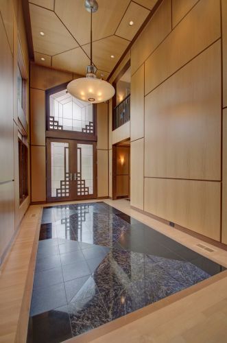 875 Squire Oaks Dr, Covington KY  41017-1342 exterior