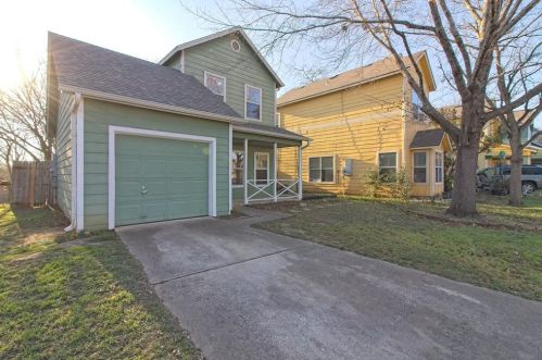 1102 3rd St, Georgetown TX  78626-5158 exterior