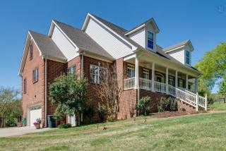 436 Dry Creek Rd, Goodlettsville, TN 37072-4021