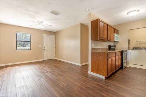 3604 1st St, Lehigh Acres, FL 33976-2344