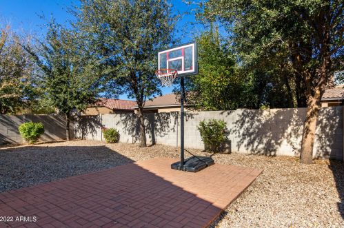 776 Trellis Rd, San Tan Valley AZ  85140-6611 exterior