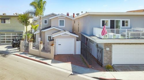 3717 Channel Pl, Newport Beach, CA 92663-3227