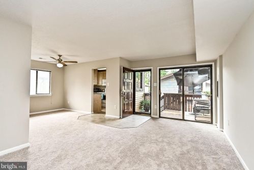 2539 Fox Ridge Ct, Woodbridge, VA 22192-2023