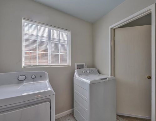 740 Colorado Ave, Los Banos CA  93635-3301 exterior