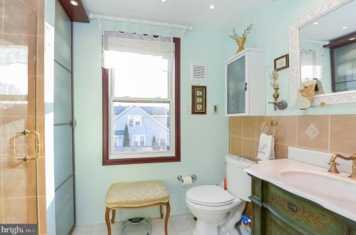 300 White Horse Pike, Camden NJ  08107-1309 exterior