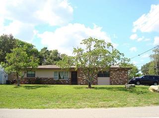 5506 Front Dr, Tarpon Springs, FL 34690-6431