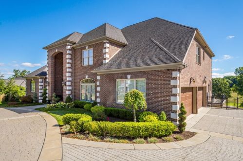 1583 Hastings Mill Rd, Pittsburgh, PA 15241-2848