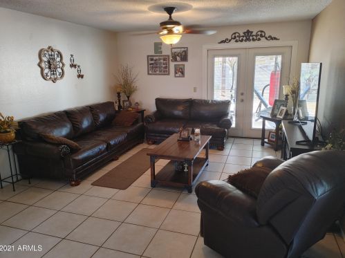 476 Highland St, Chandler, AZ 85225-7060