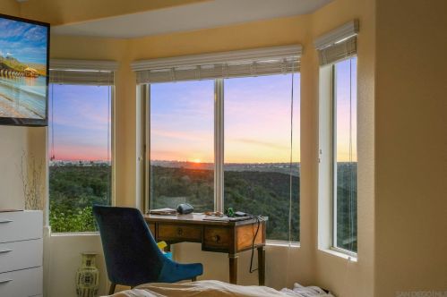 11278 Caminito Aclara, San Diego CA  92126-6101 exterior