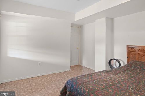 5762 Ralston Ct, Woodbridge VA  22193-3761 exterior