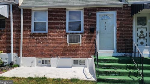 823 27th St, Wilmington, DE 19802-4406