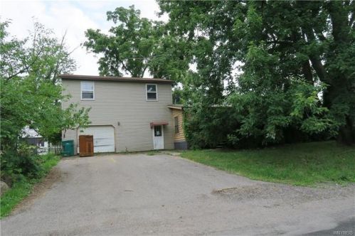 4494 Byron Rd, Elba, NY 14058-9777