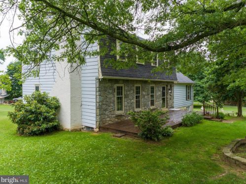 58 Morningside Rd, Marsh, PA 19520-8940