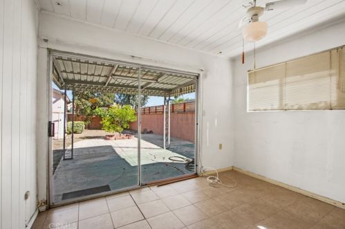 3540 Olive Ave, Long Beach CA  90807-4644 exterior