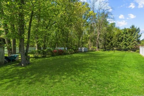 35 Green Ave, Valley Cottage NY  10989-1952 exterior