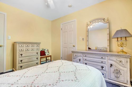 305 Bartley Rd, Jackson Twp NJ  08527-1166 exterior