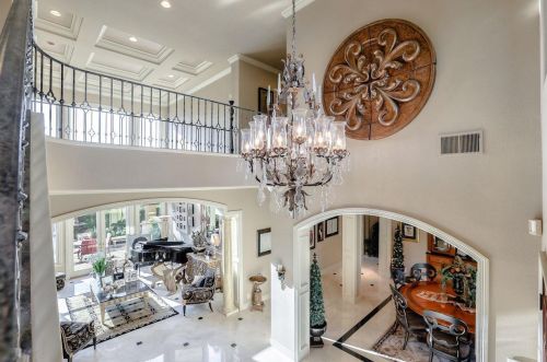 5902 Country Clb Pkwy, San Jose CA  95138-2301 exterior